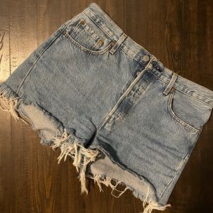 Levi’s high waisted shorts